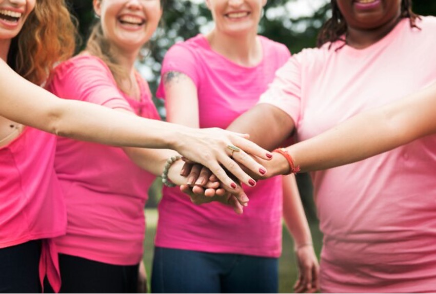 Outubro Rosa - mulheres unidas pela saúde e amor